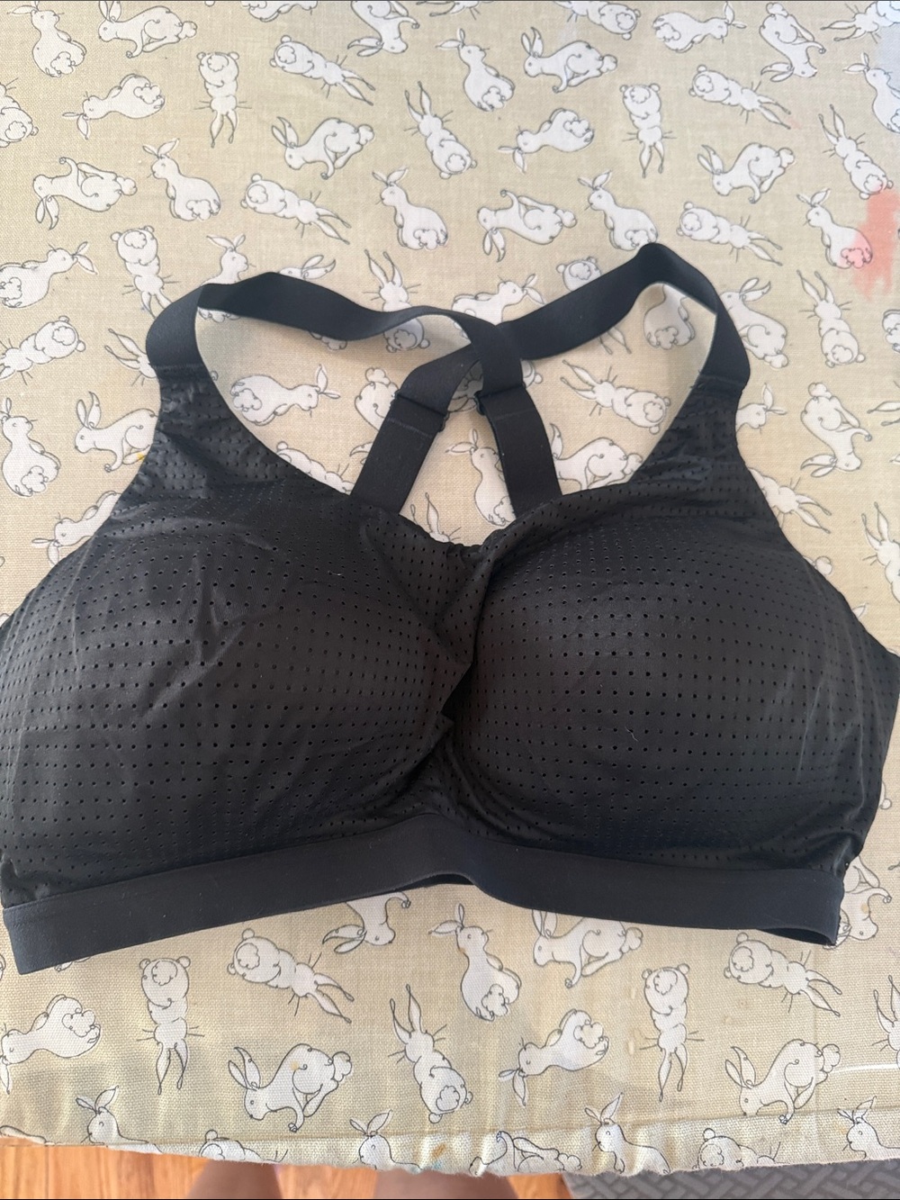 Victoria sport Black Wireless Racerback Support Bra